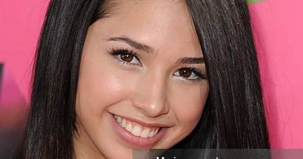 Jasmine V