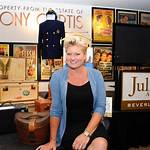 Jill Devries Net Worth