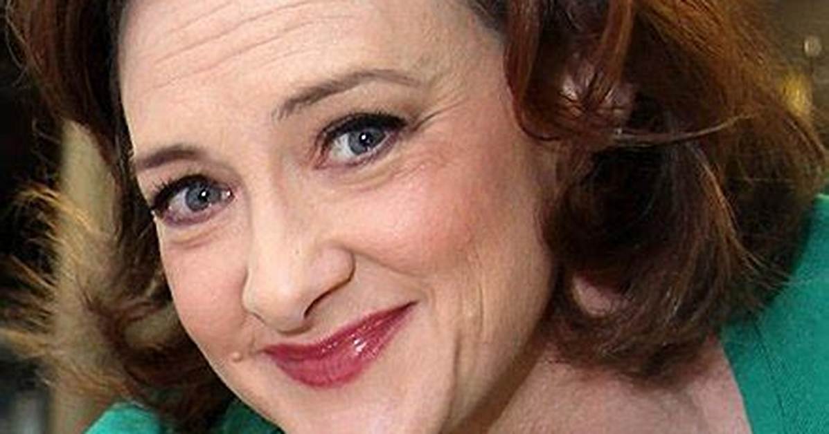 Joan Cusack Height