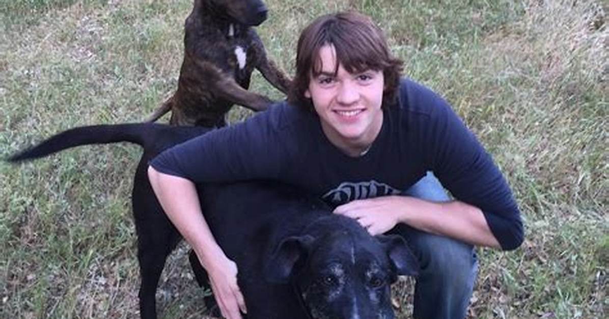 Joel Courtney Pets - Celebrity Pets