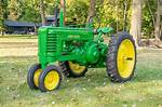 John Deere Model B