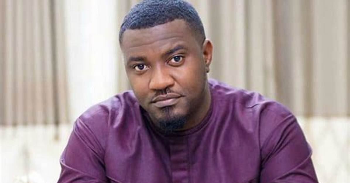 John Dumelo
