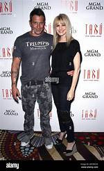 Johnny Messner Height
