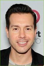 Jon Seda Height