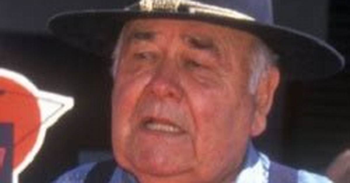 Jonathan Winters Height