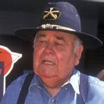Jonathan Winters Height