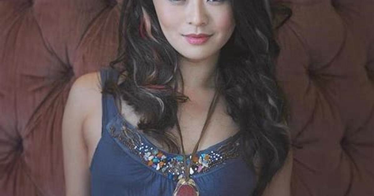Julia Ling