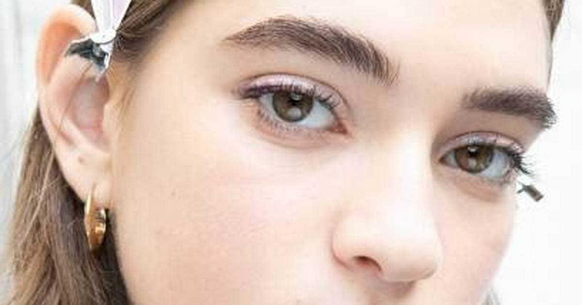 Julia Ratner