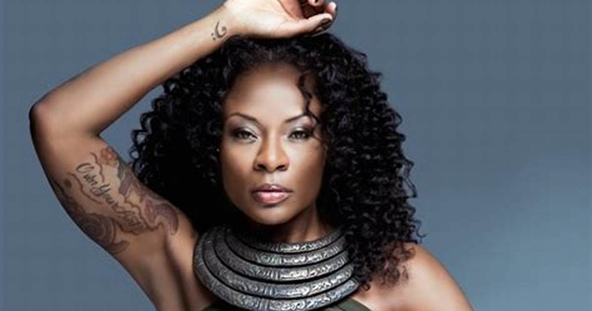 Jully Black