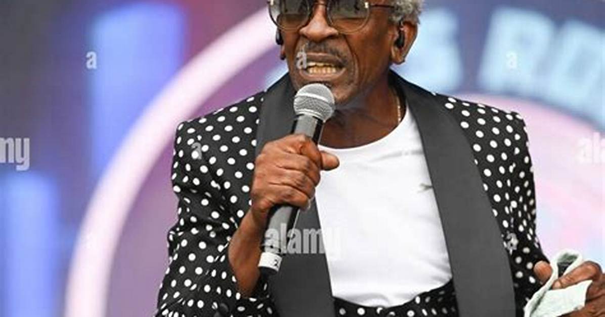 Junior Giscombe