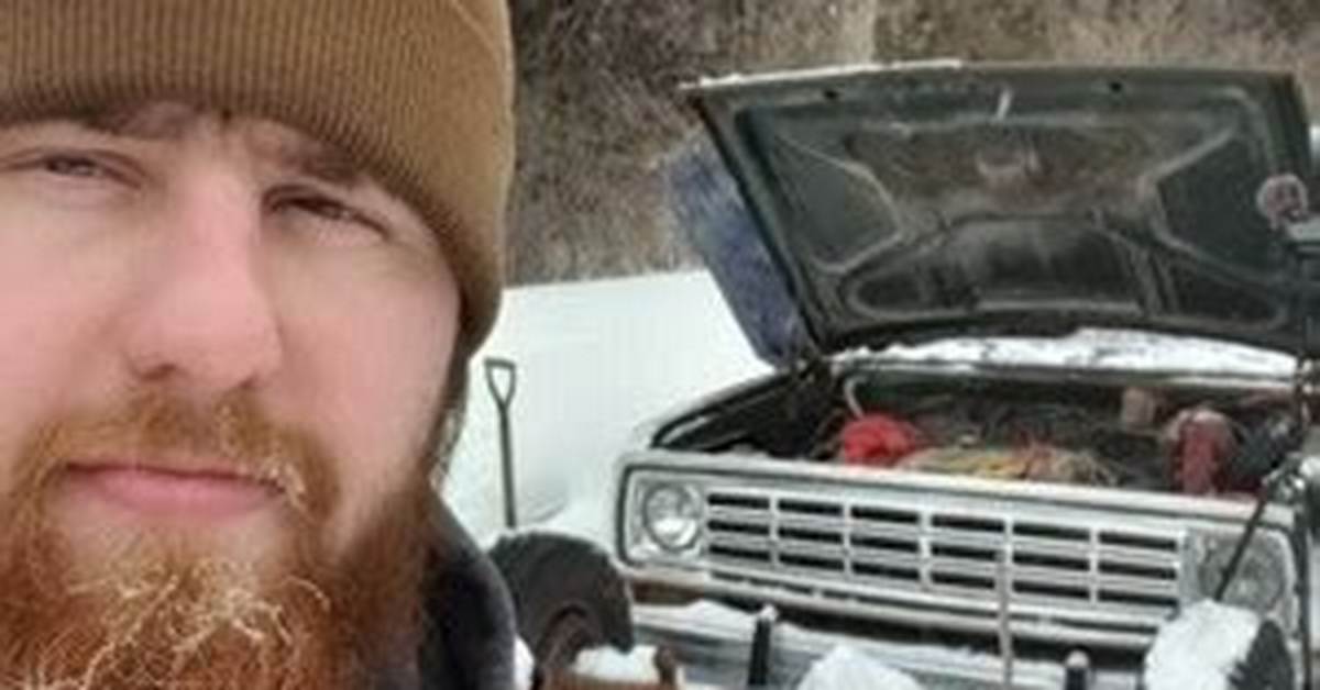 Junkyard Digs Net Worth and Earnings