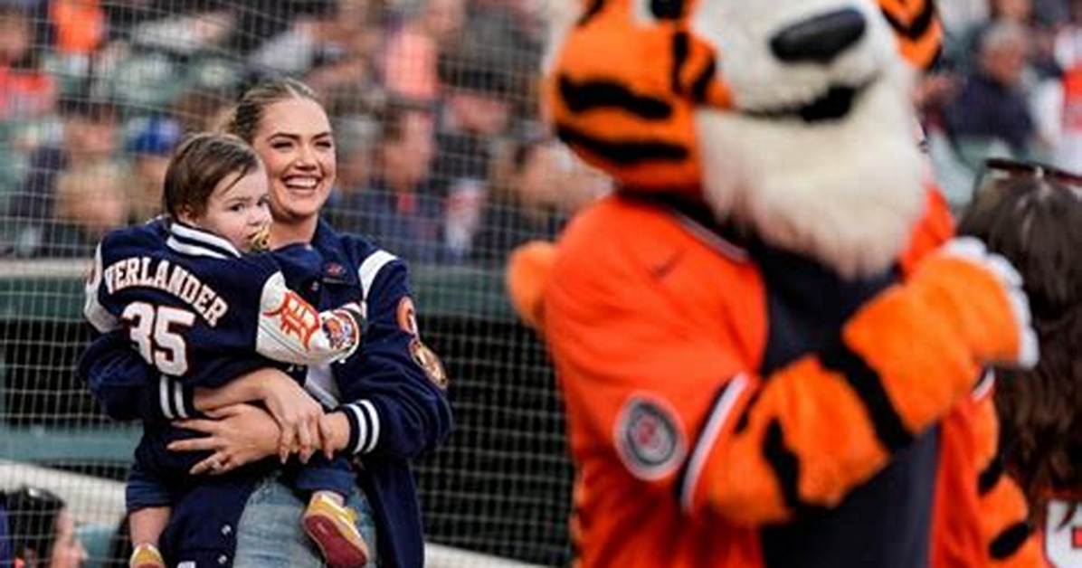 Kate Upton Height