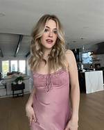Kelsey Toussant Age, Height, Net Worth, Boyfriend, Bio & Wiki