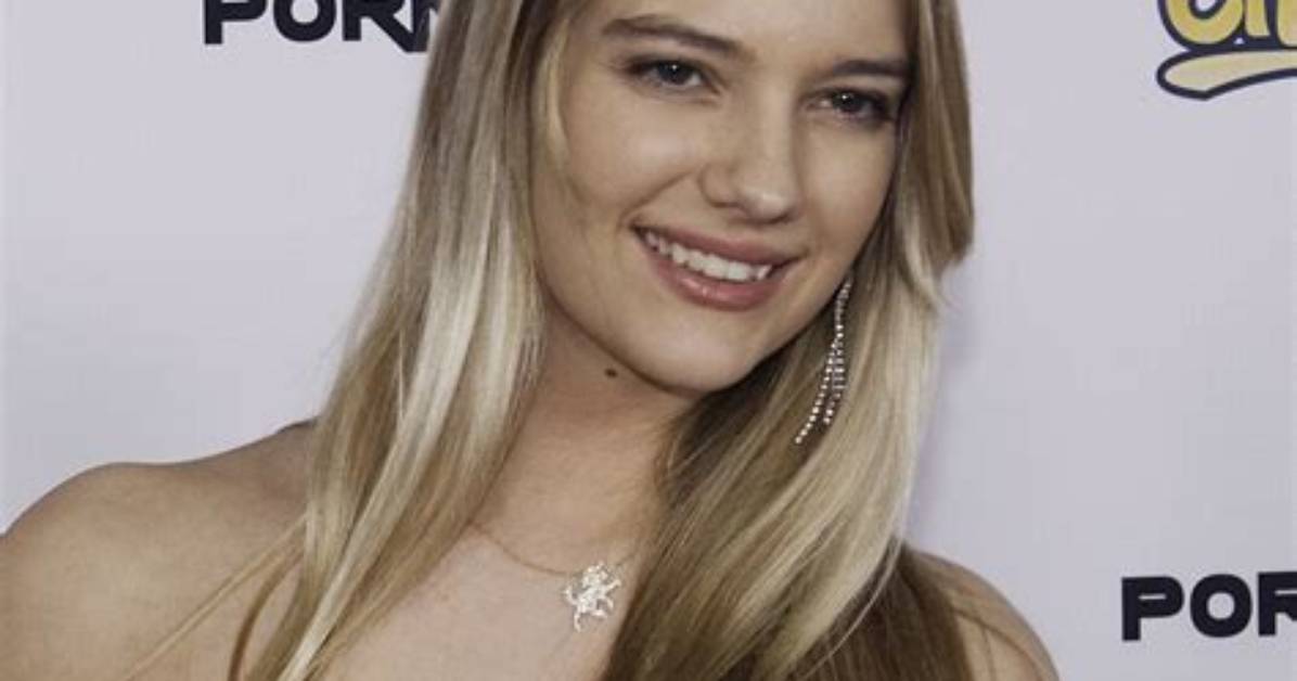 Kenna James