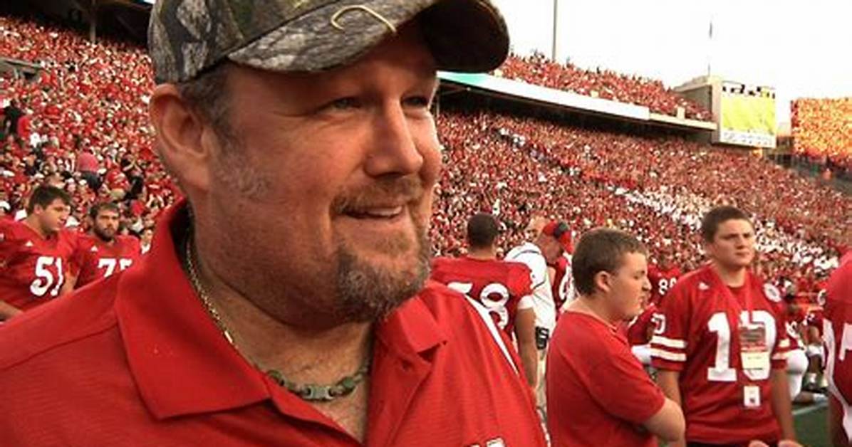 Larry ___ Cable Guy