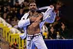 Leandro Lo