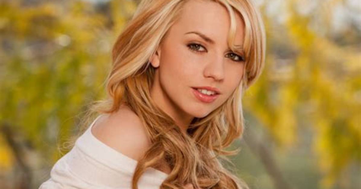 Lexi Belle