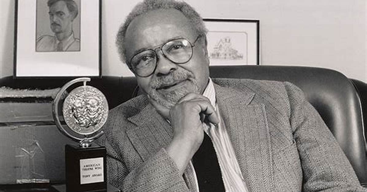 Lloyd Richards