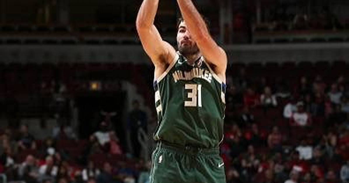 Luke Maye
