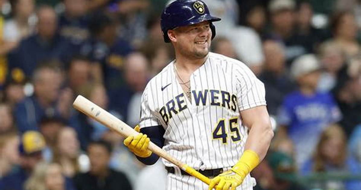 Luke Voit
