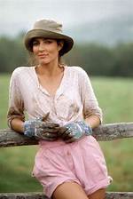 Madolyn Smith Height