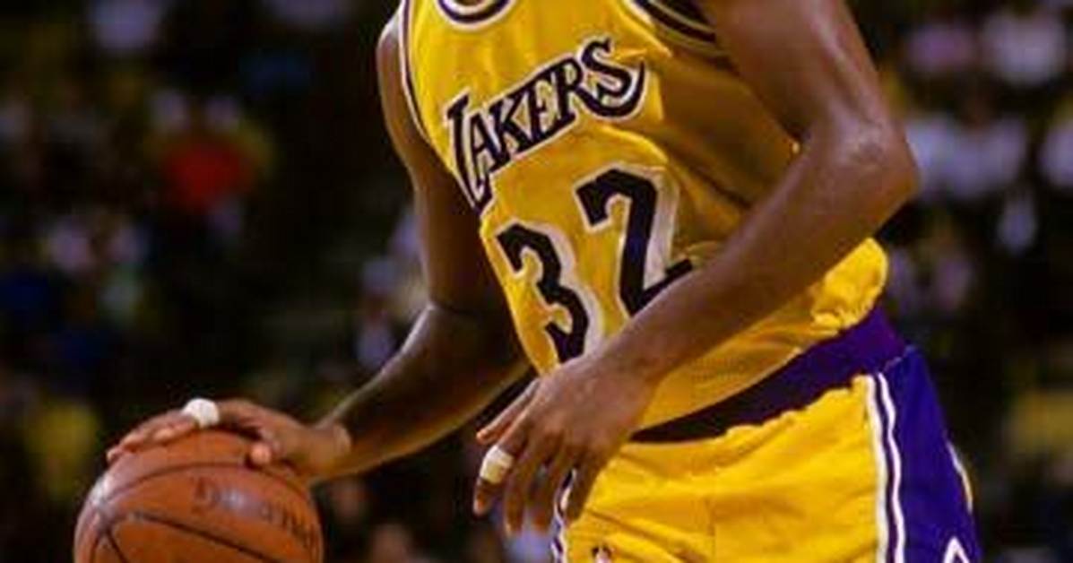 Magic Johnson Bio (Wiki)