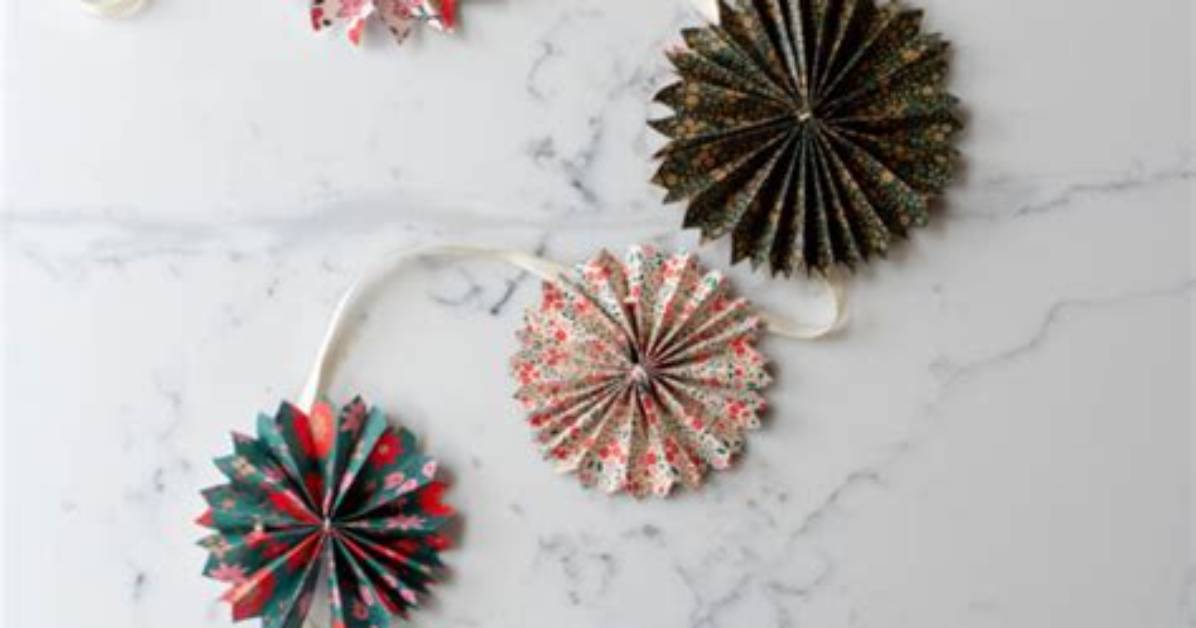 Make Pretty with Decorations
