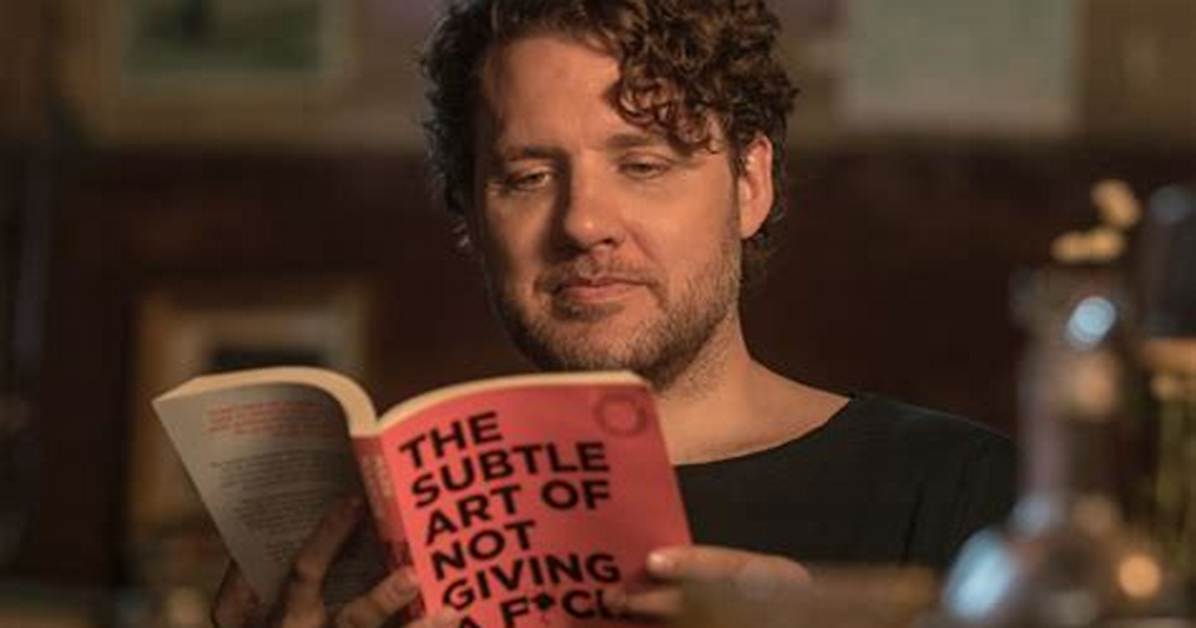 Mark Manson