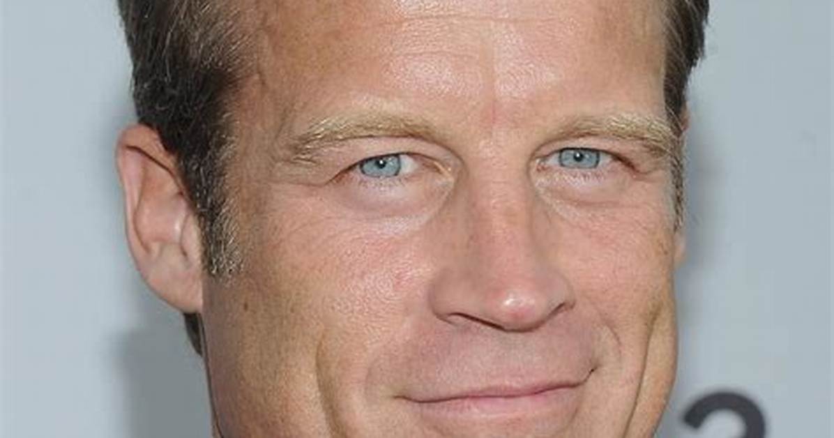Mark Valley