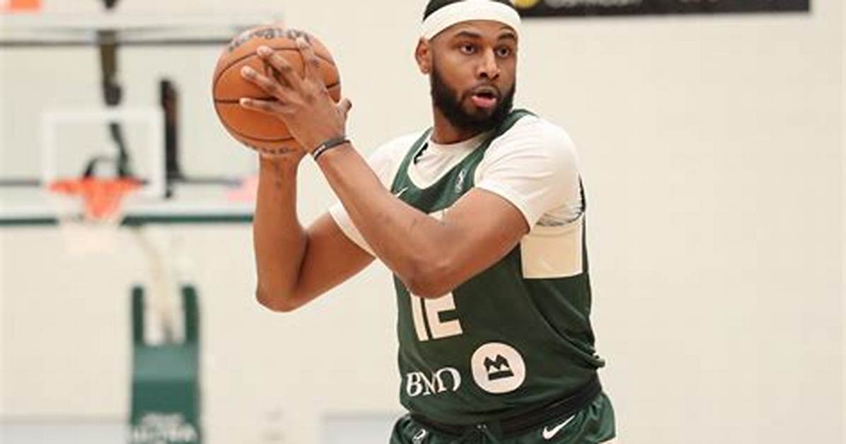 Marques Bolden