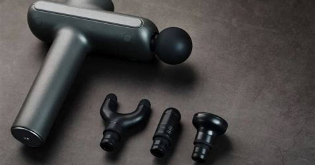 Massage Guns for Sciatica: Do They Work? (2024)