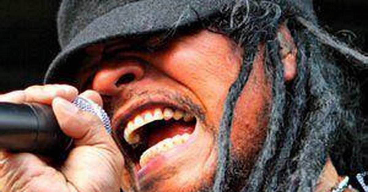 Maxi Priest (Reggae Singer) - Age, Birthday, Bio, Facts, Family, Net Worth, Height & More