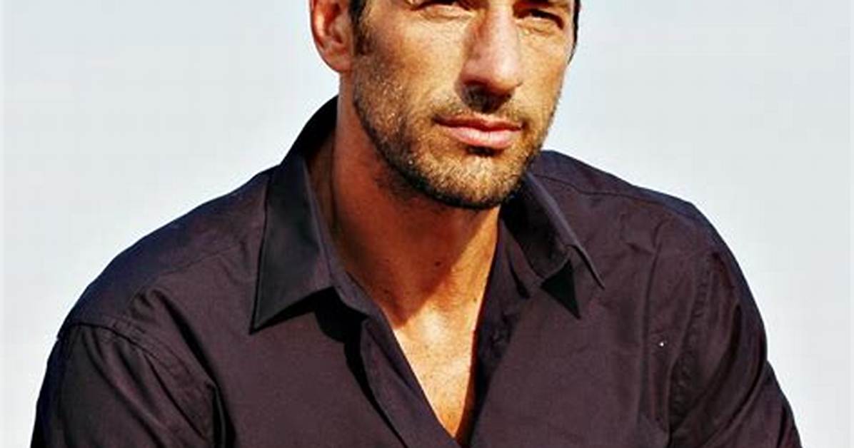 Maximo Morrone Bio (Wiki)