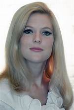 Meredith Macrae Height
