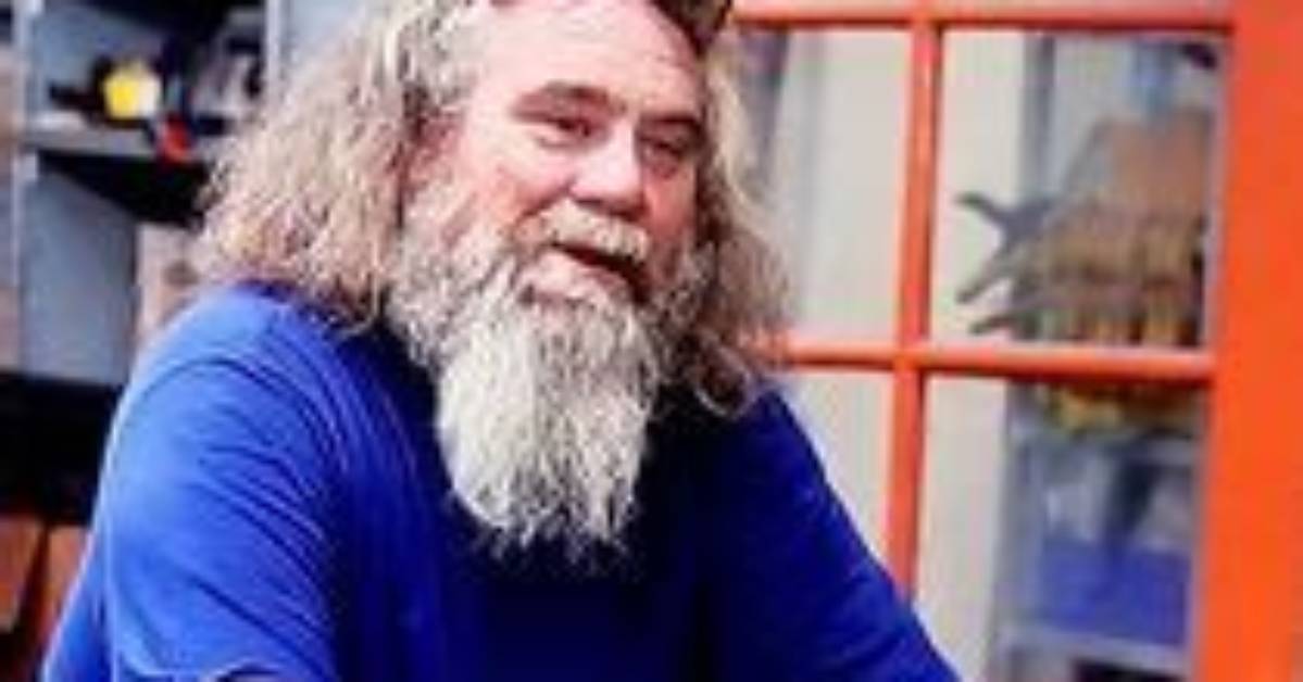 Michael Caveman Pyle