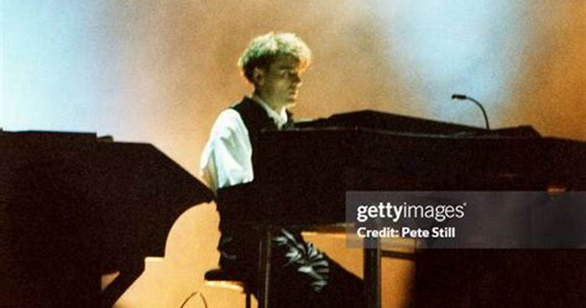 Mick Macneil