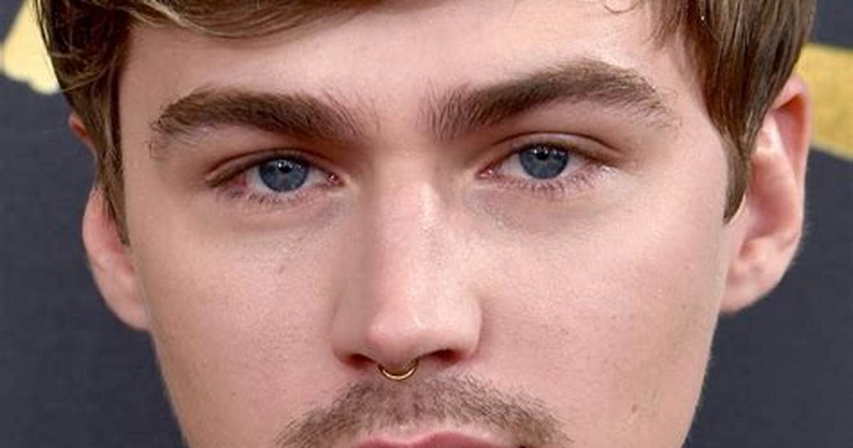 Miles Heizer