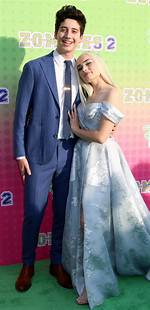 Milo Manheim Height