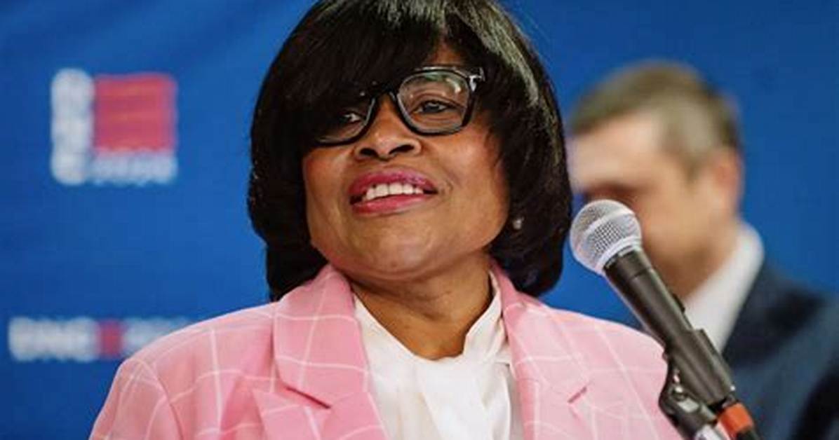 Minyon Moore