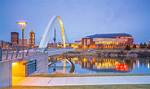___ Moines Iowa