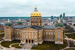 ___ Moines