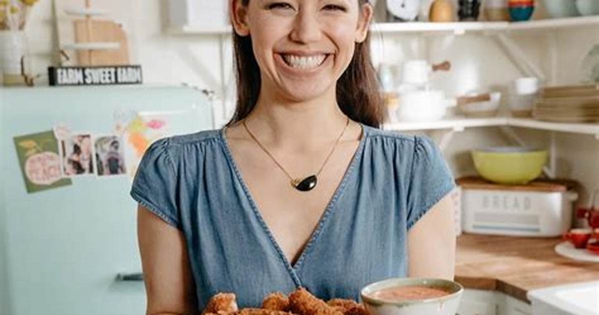 Molly Yeh Net Worth - Wiki, Age, Weight and Height, Relationships, Family, and More