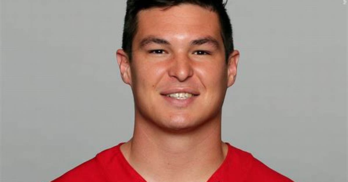 Nick Mullens