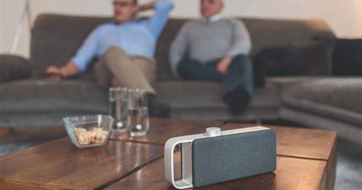 Oskar Is a Wireless Tv Speaker Made for People with Hearing Loss