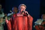 Paquita La Del Barrio Tiene Un Mensaje Claro Para Shakira: "No Te Me Achicopales"