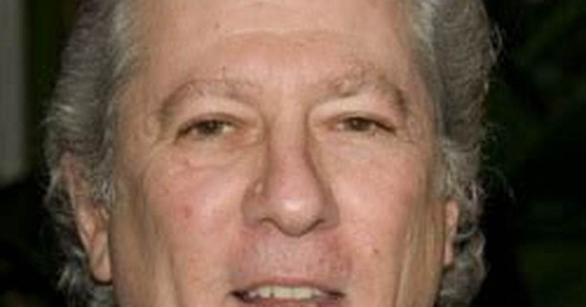 Peter Riegert Height