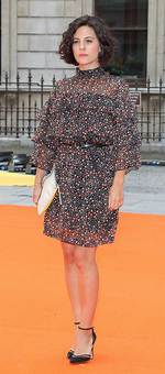Phoebe Fox Height