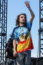 Pouya Height