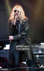 Pretty Reckless Singer
