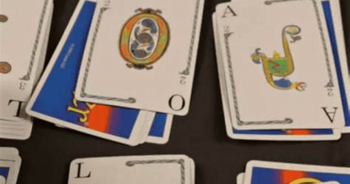 Quiddler Card Game Rules & Gameplay!
